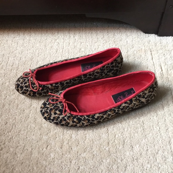 Soles & Poise Ballet Flats, Size 7 - Picture 2 of 6